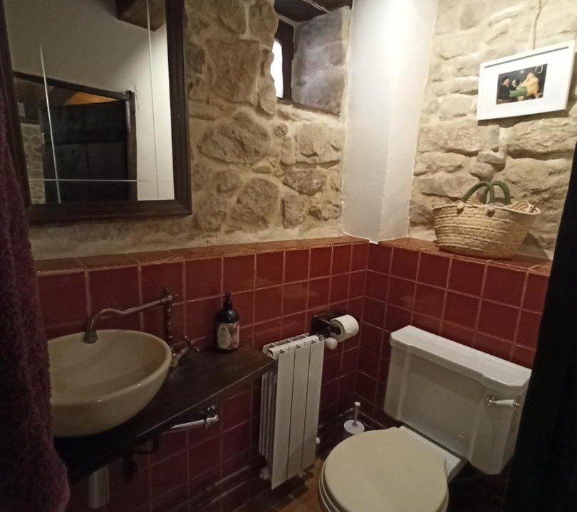 Photo of Bathroom in Mora de Rubielos