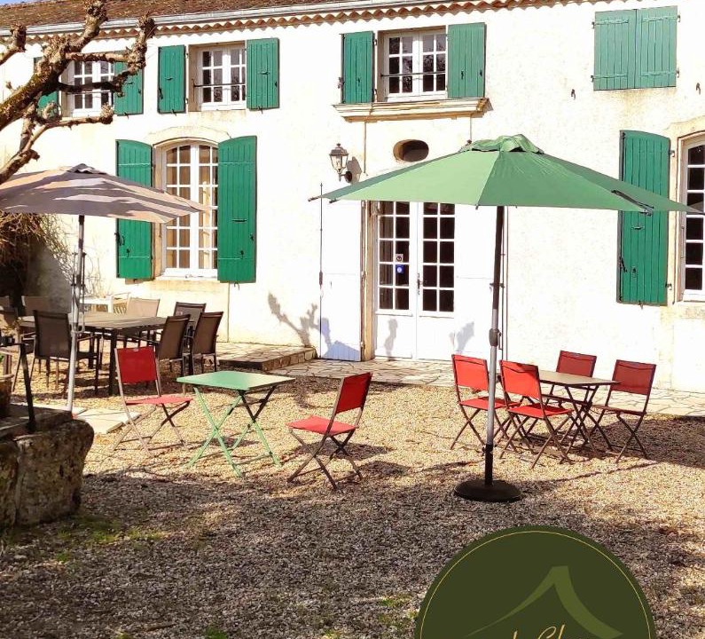 Photo of Others in Chenac-Saint-Seurin-d'Uzet