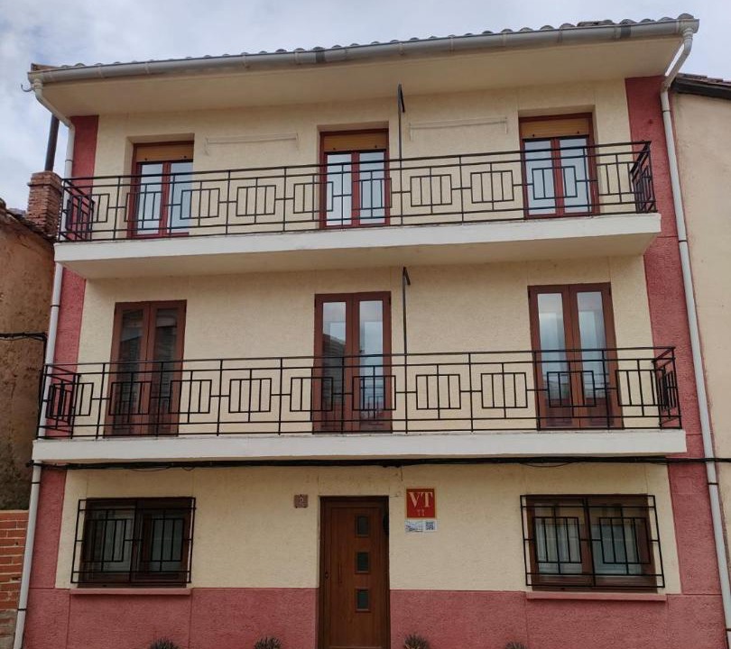 Photo of Others in Metauten