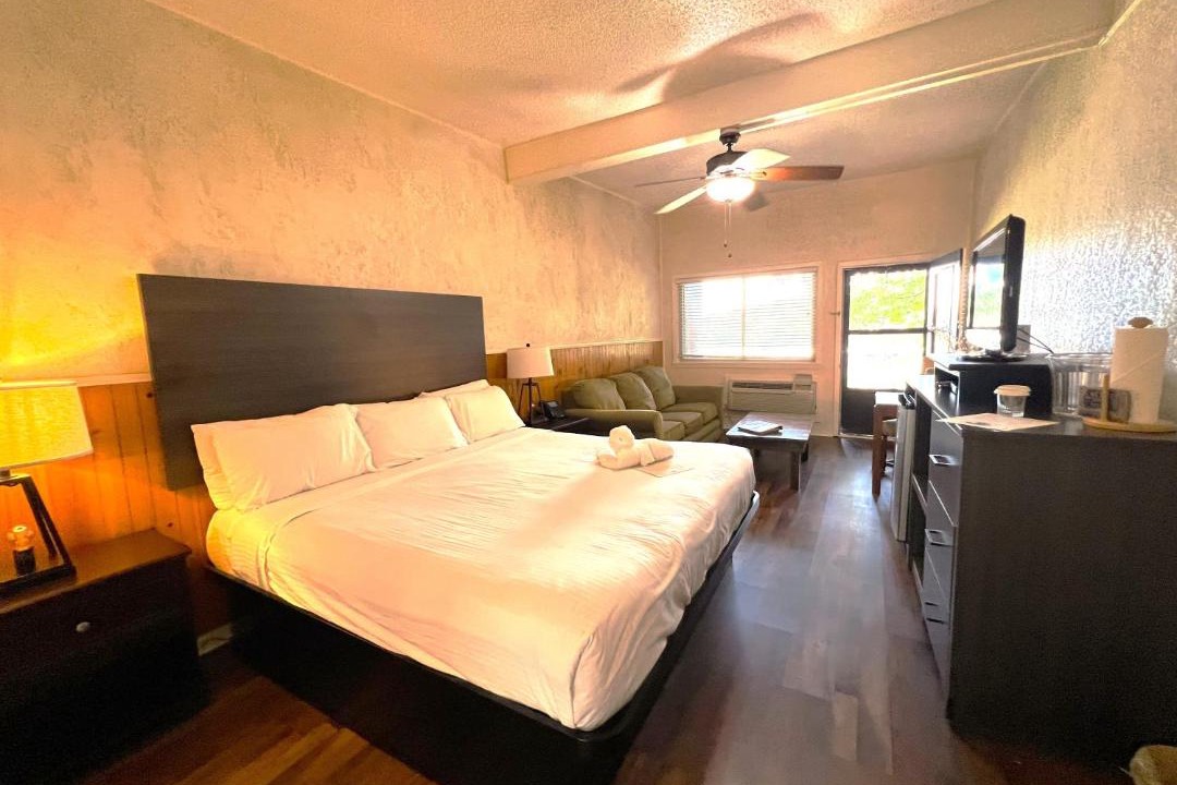 Photo of Bedroom in Mount Ida