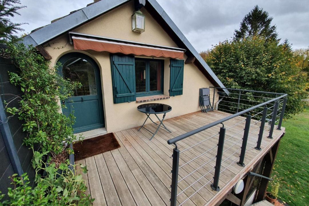 Photo of Buildings in Villiers-le-Morhier