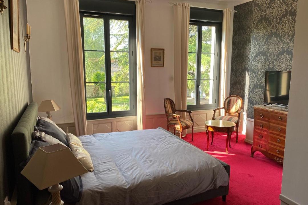 Photo of Others in Brehemont