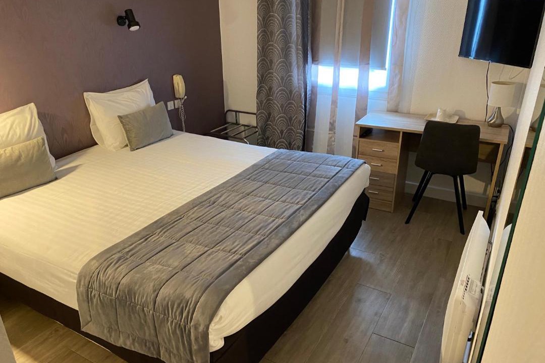 Photo of Others in Dun-le-Palestel