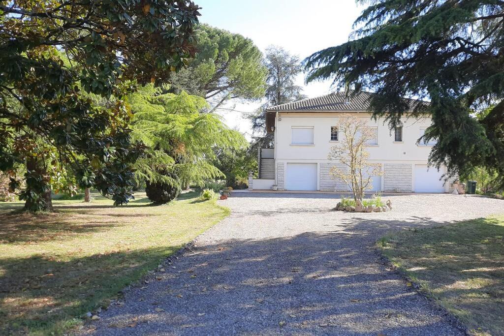 Photo of Others in Colayrac-Saint-Cirq