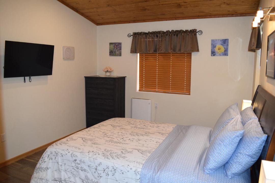 Photo of Bedroom in Cannonville