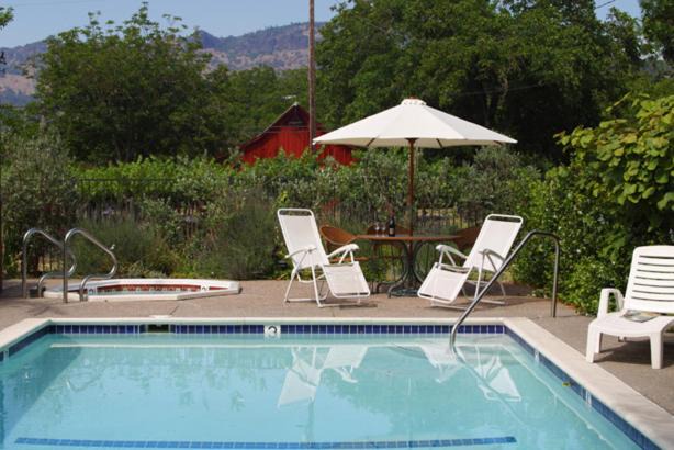 Photo of Others in Calistoga