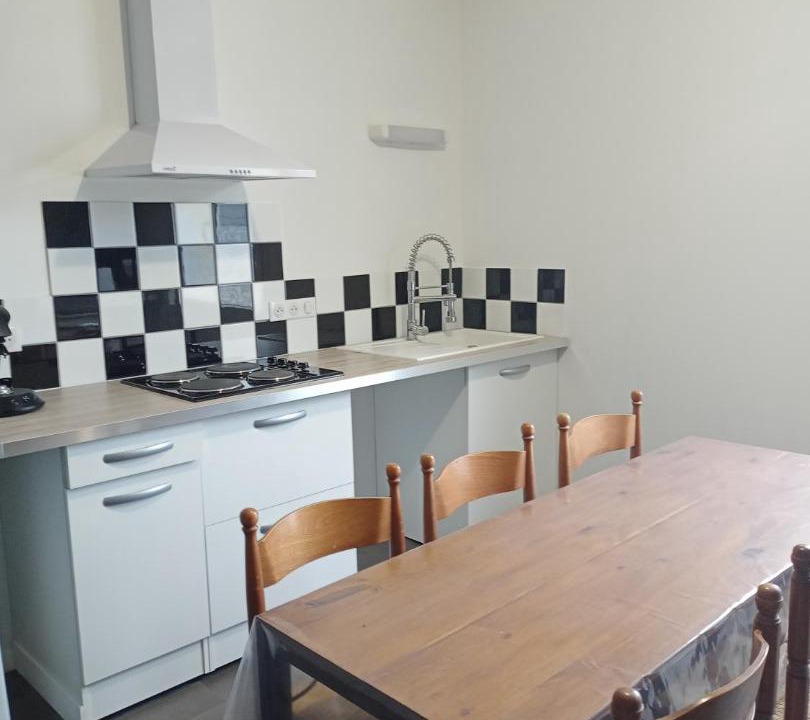 Photo of Kitchen in Noyen-sur-Sarthe