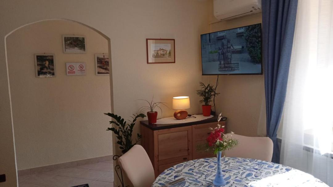 Photo of Bedroom in Basanija