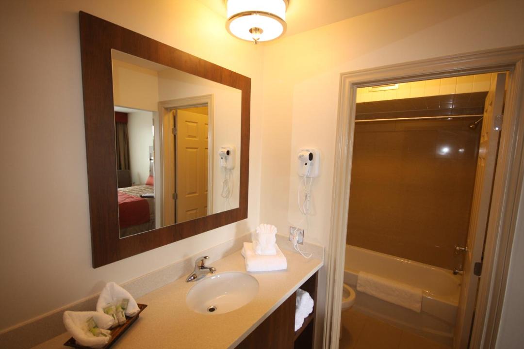 Photo of Bathroom in Downtown Gatineau