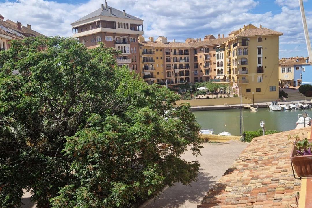 Photo of Buildings in Port Saplaya