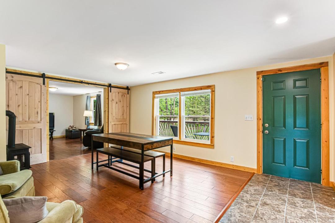 Photo of Livingroom in Mather