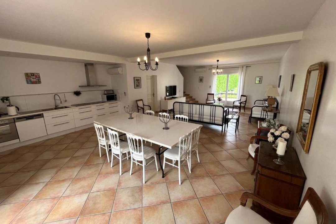 Photo of Livingroom in Sainte-Foy-d'Aigrefeuille