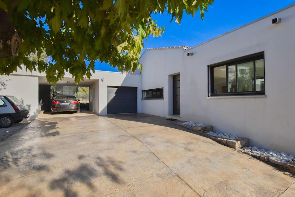 Photo of Buildings in Flayosc