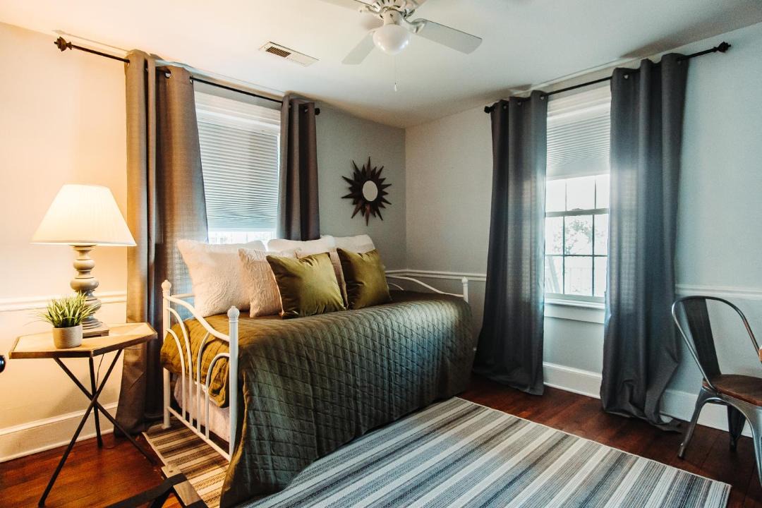 Photo of Bedroom in Culpeper
