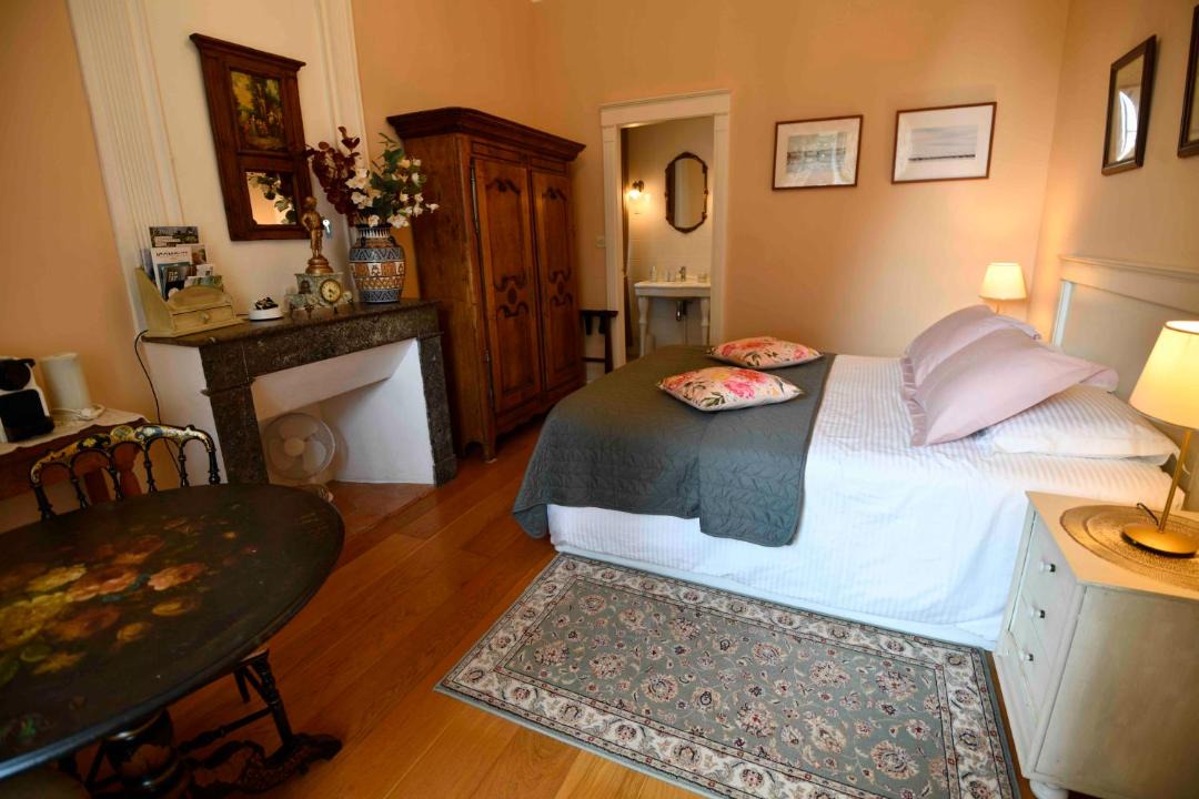 Photo of Bedroom in Bayon-sur-Gironde