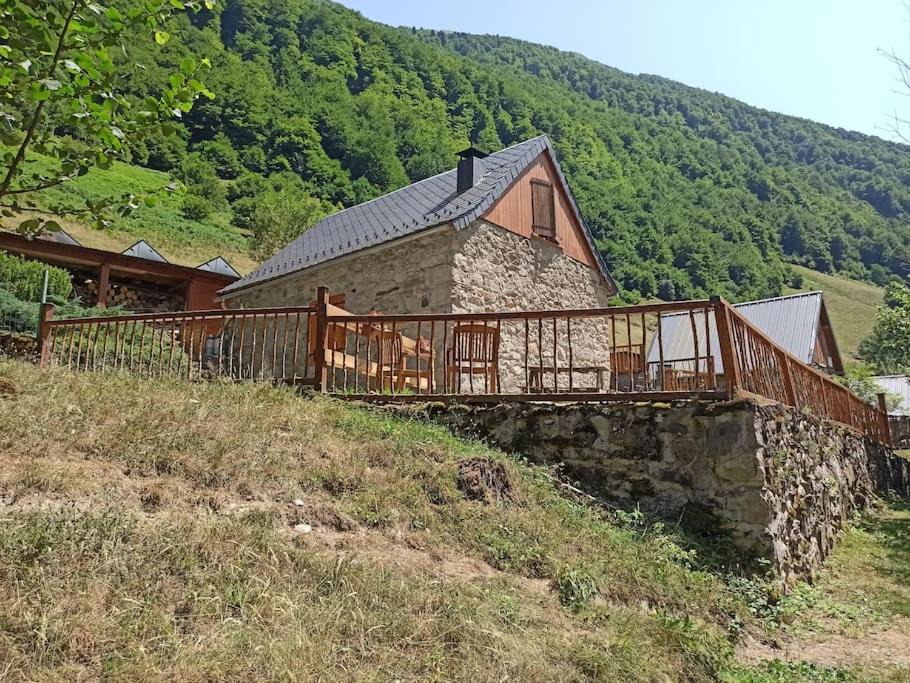 Photo of Buildings in Ustou