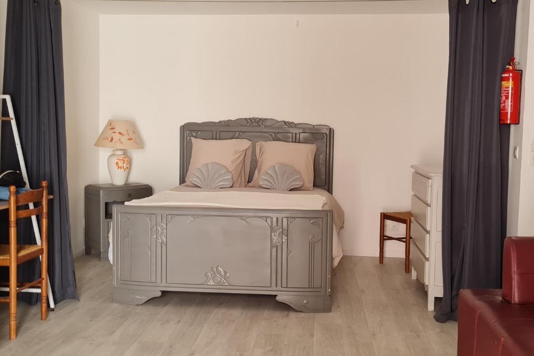Photo of Bedroom in Paulhan