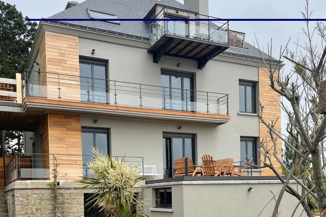 Photo of Buildings in Reville