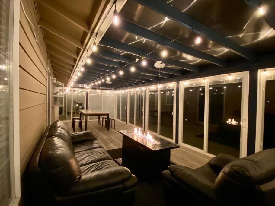 Photo of Others in Murphys Corner