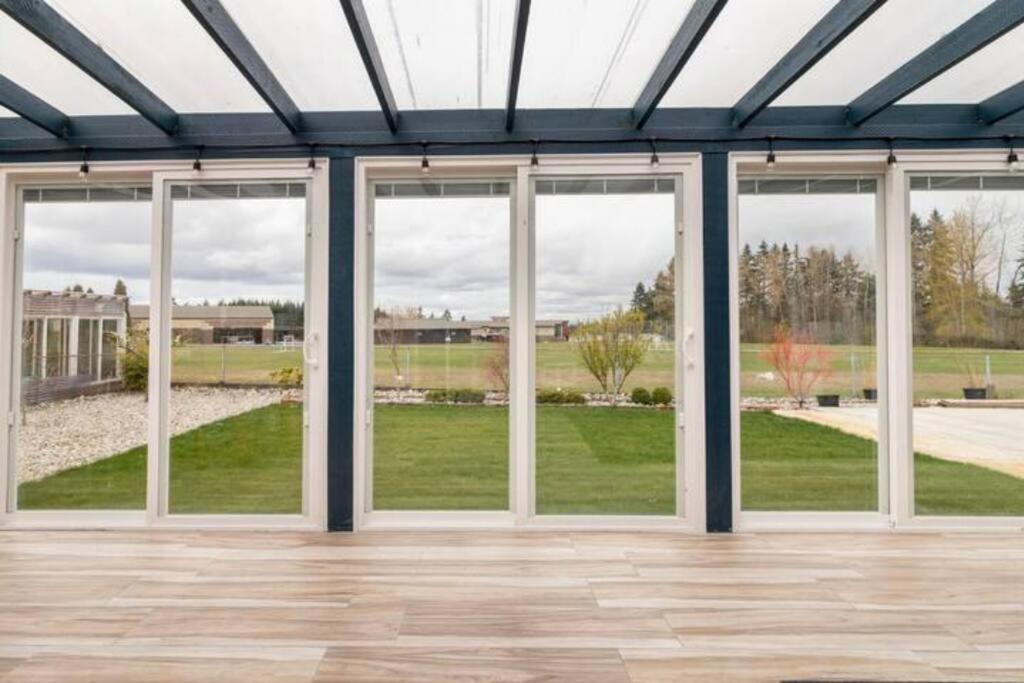 Photo of Others in Murphys Corner