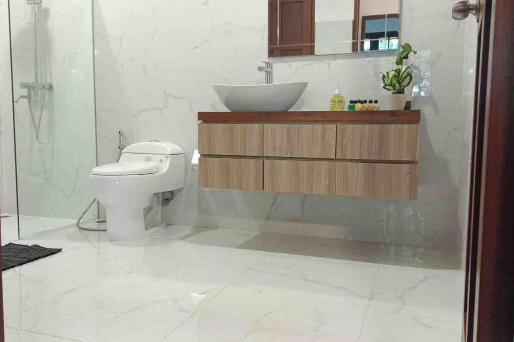 Photo of Bathroom in Batam