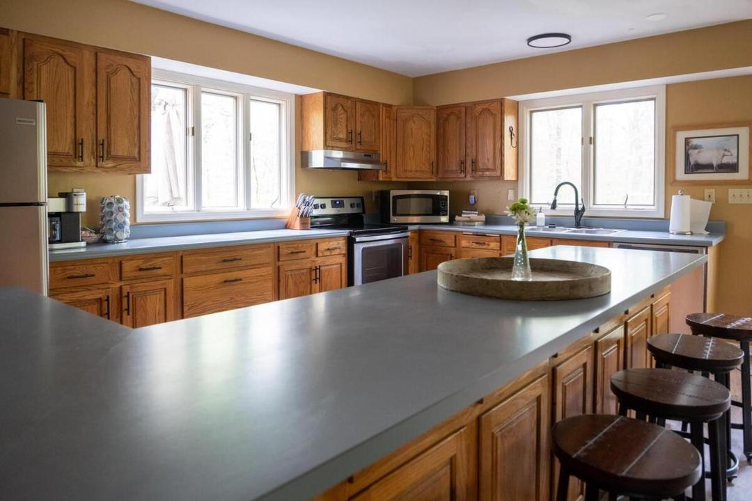 Photo of Others in Helmsburg