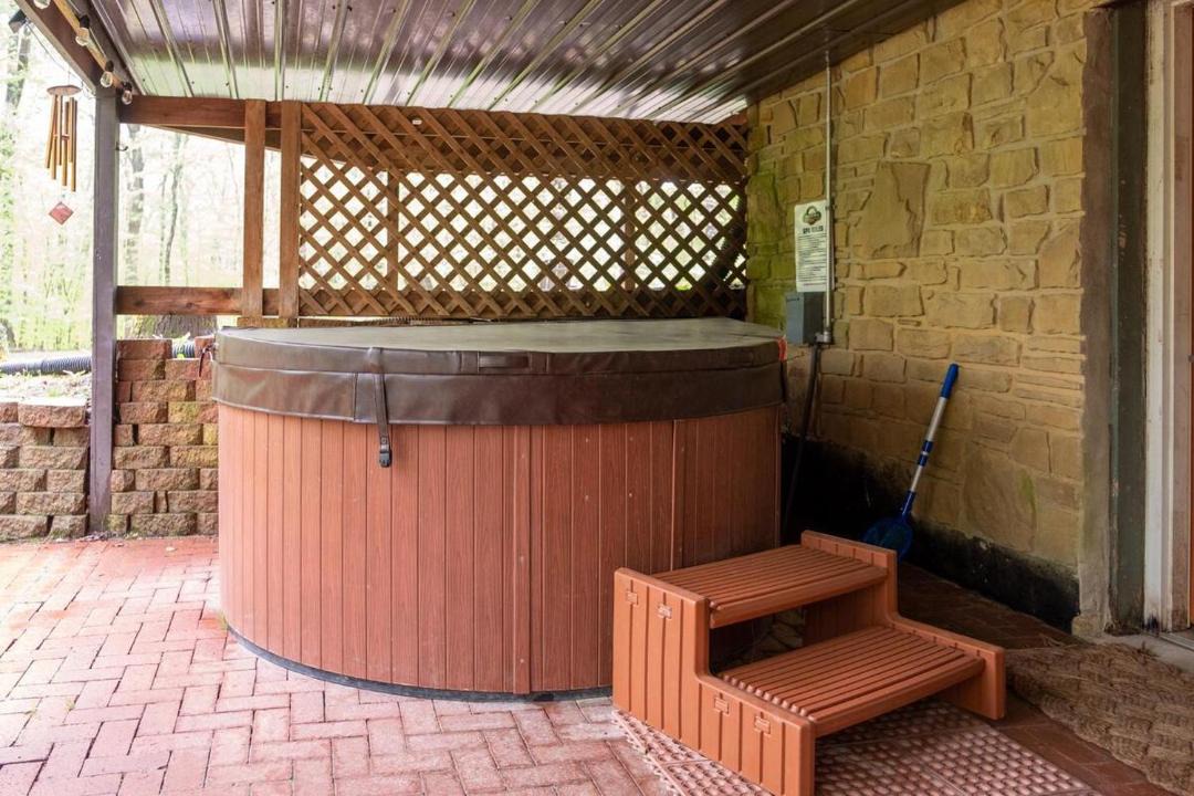 Photo of Others in Helmsburg