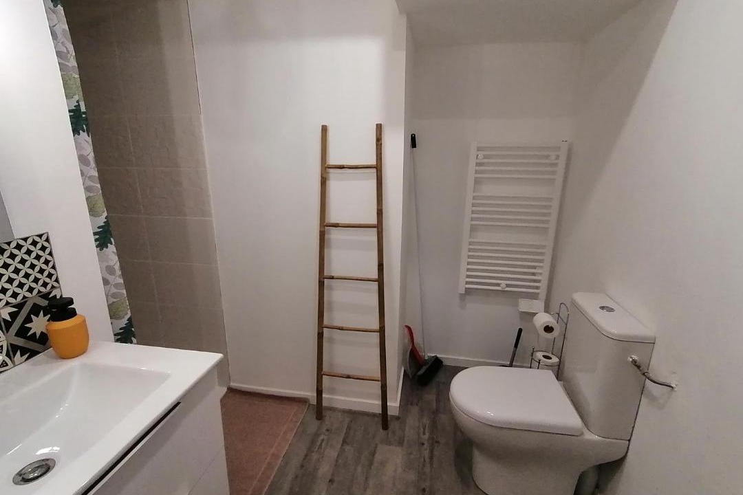 Photo of Bathroom in Tonneins