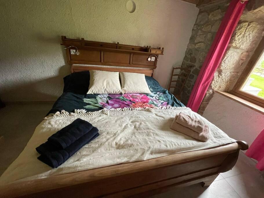 Photo of Bedroom in Tence
