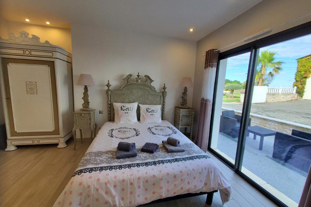 Photo of Others in Chaniers