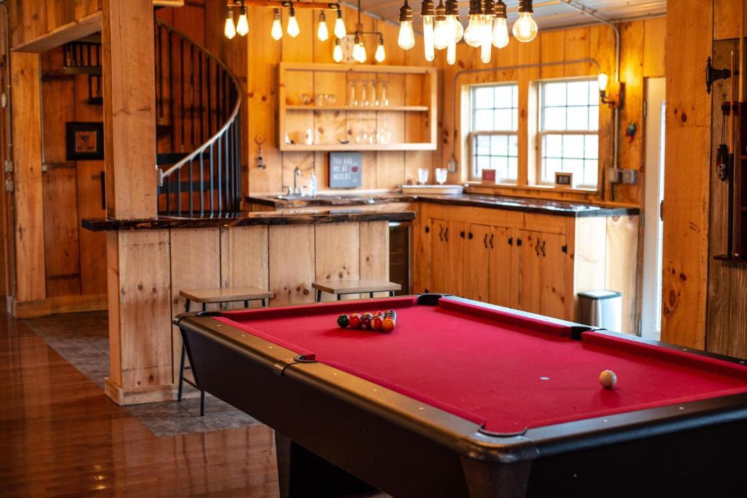 Photo of Others in Gnaw Bone