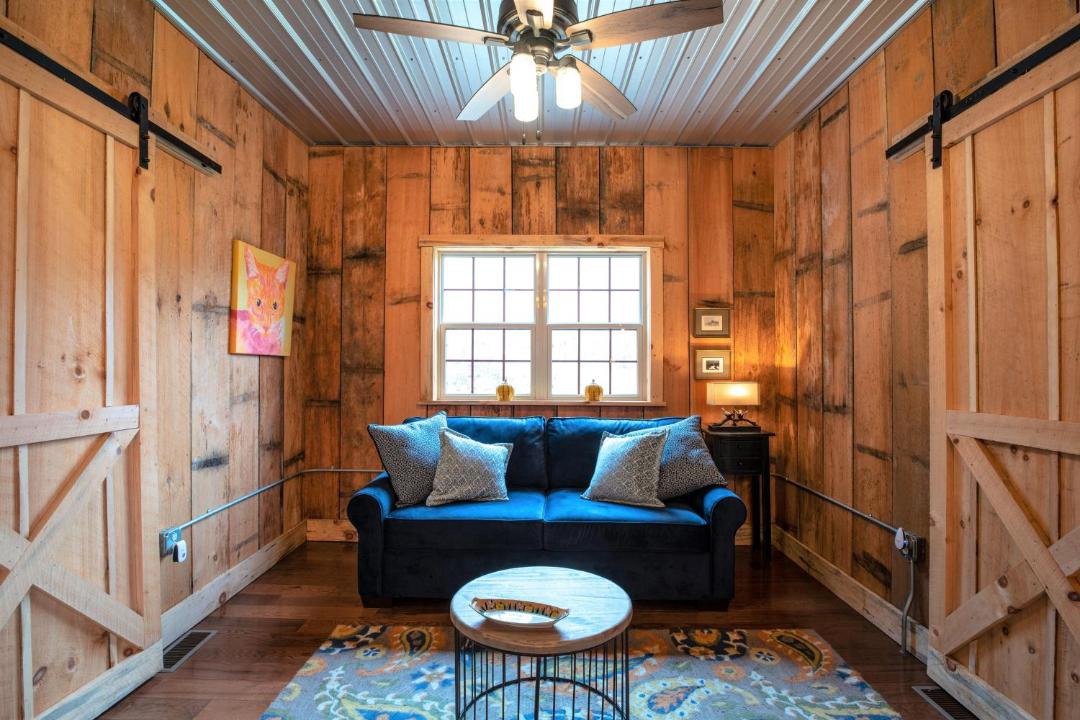 Photo of Others in Gnaw Bone