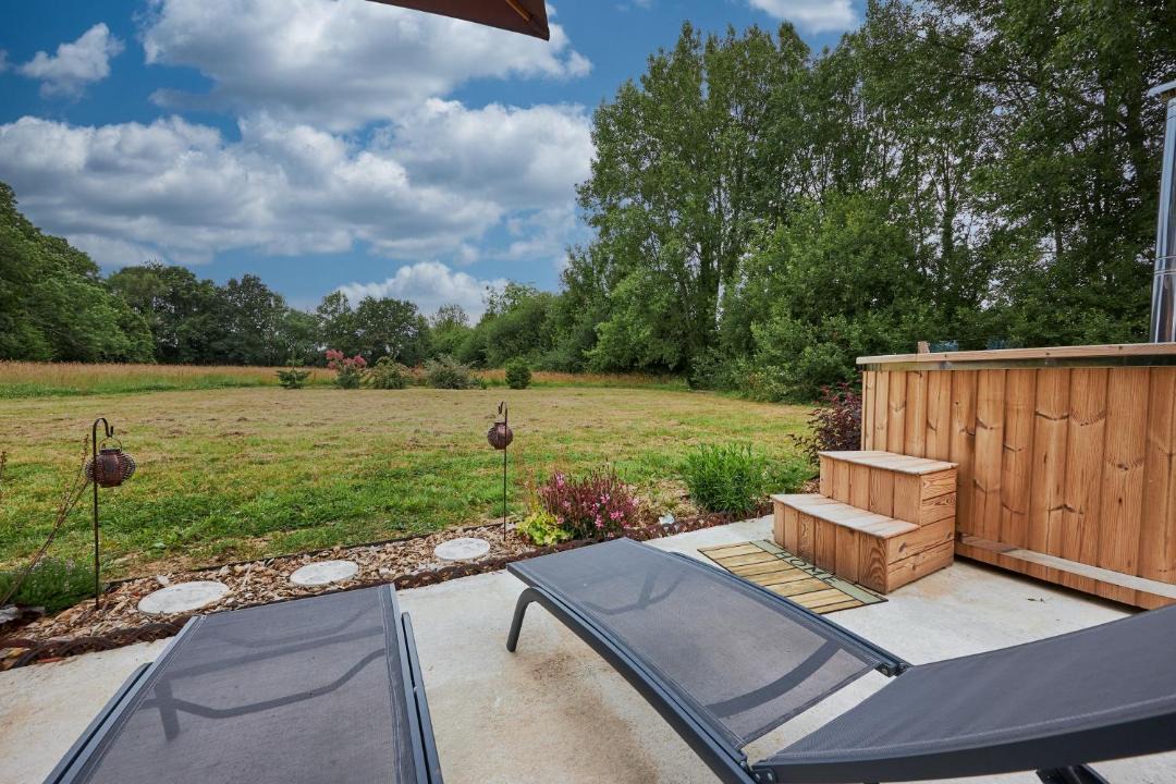 Photo of Others in Cresseveuille