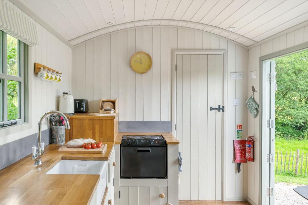 Photo of Others in Kenn