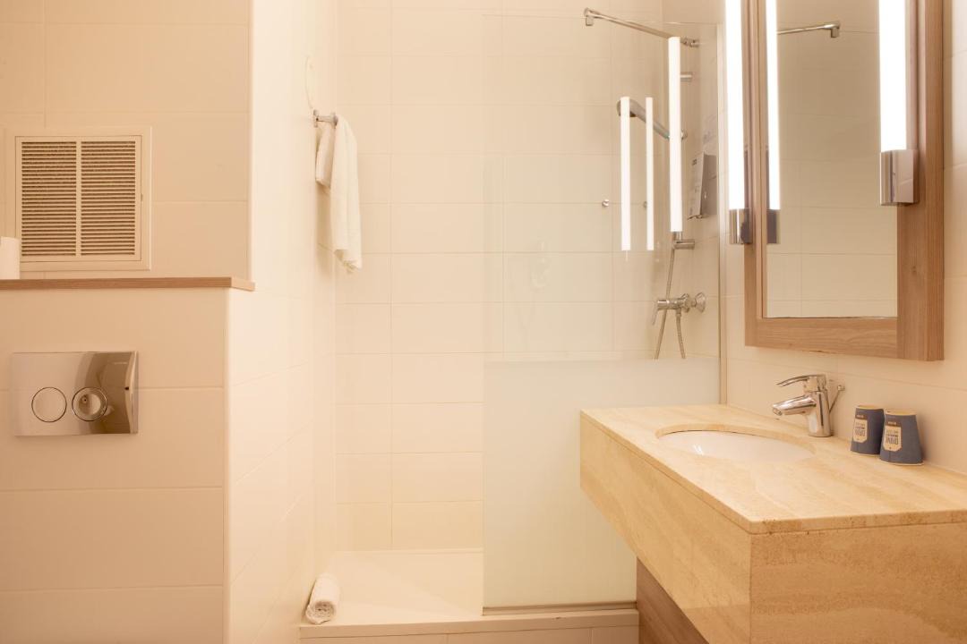 Photo of Bathroom in Saint-Maurice