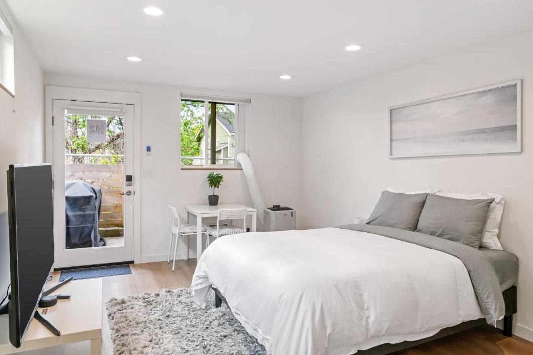 Photo of Others in Columbia City