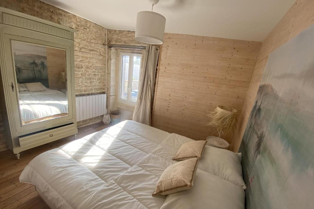 Photo of Bedroom in Luc-sur-Mer