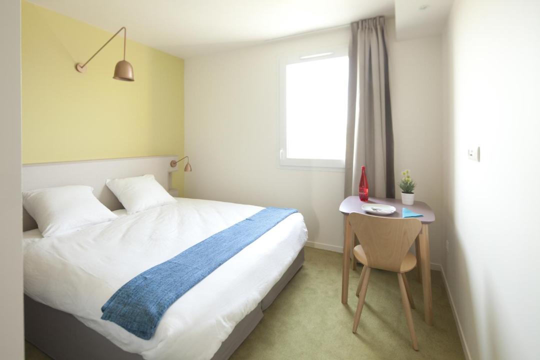 Photo of Bedroom in Buc