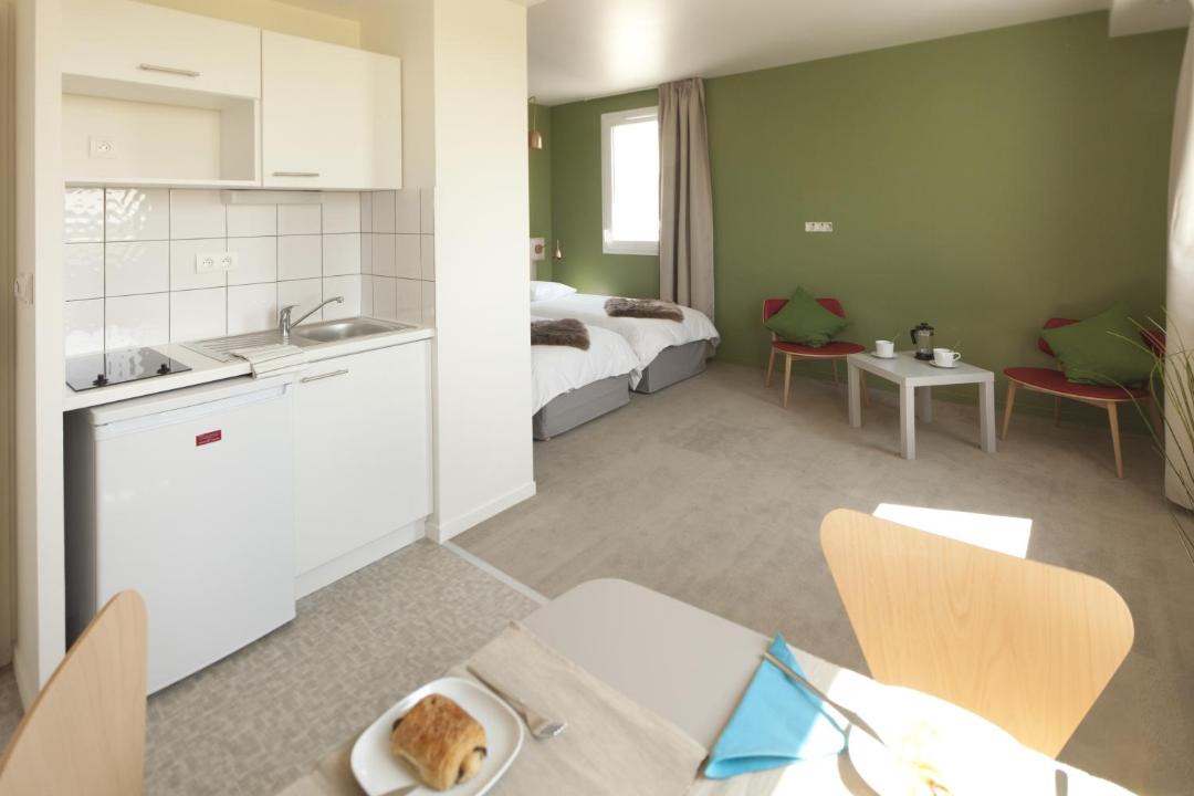 Photo of Others in Buc