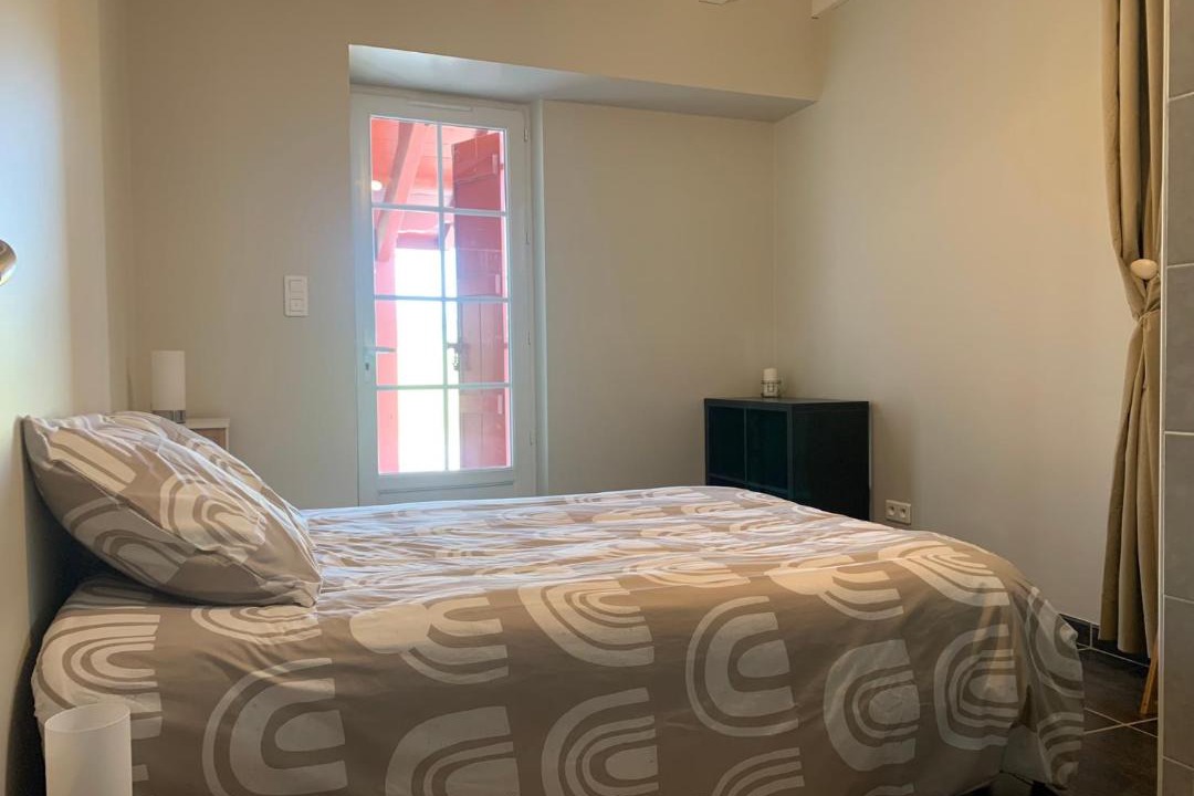 Photo of Bedroom in Ainhice-Mongelos