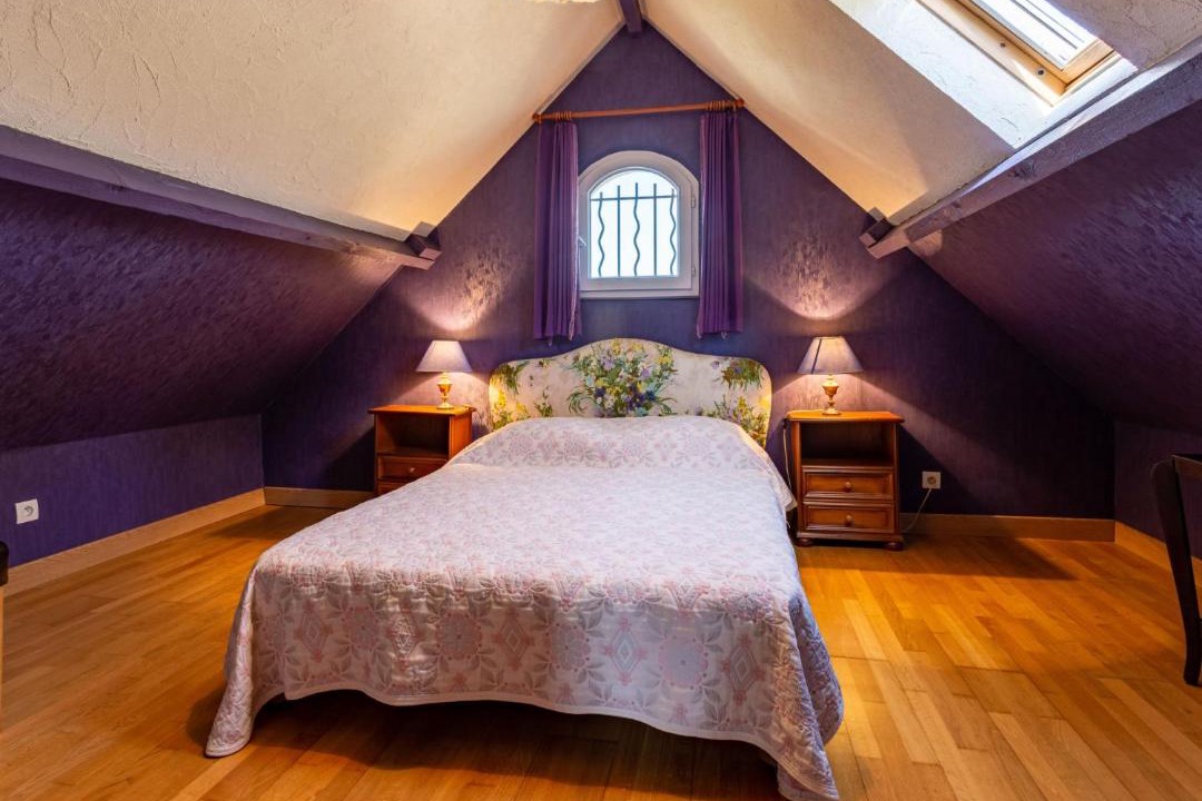 Photo of Others in Le Home