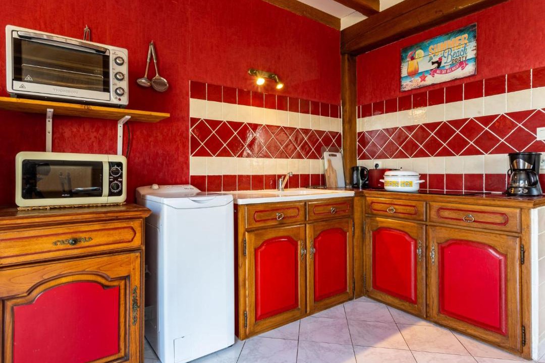 Photo of Others in Le Home