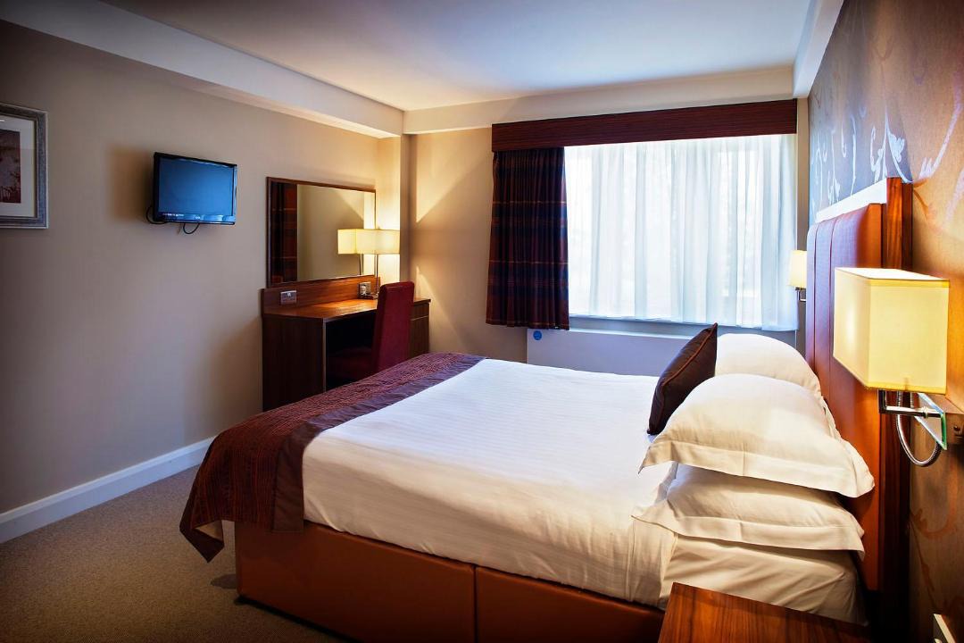 Photo of Others in Lepton