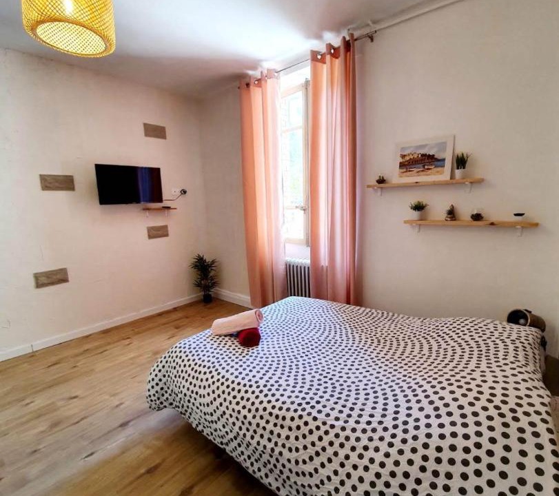 Photo of Bedroom in Blaye-les-Mines