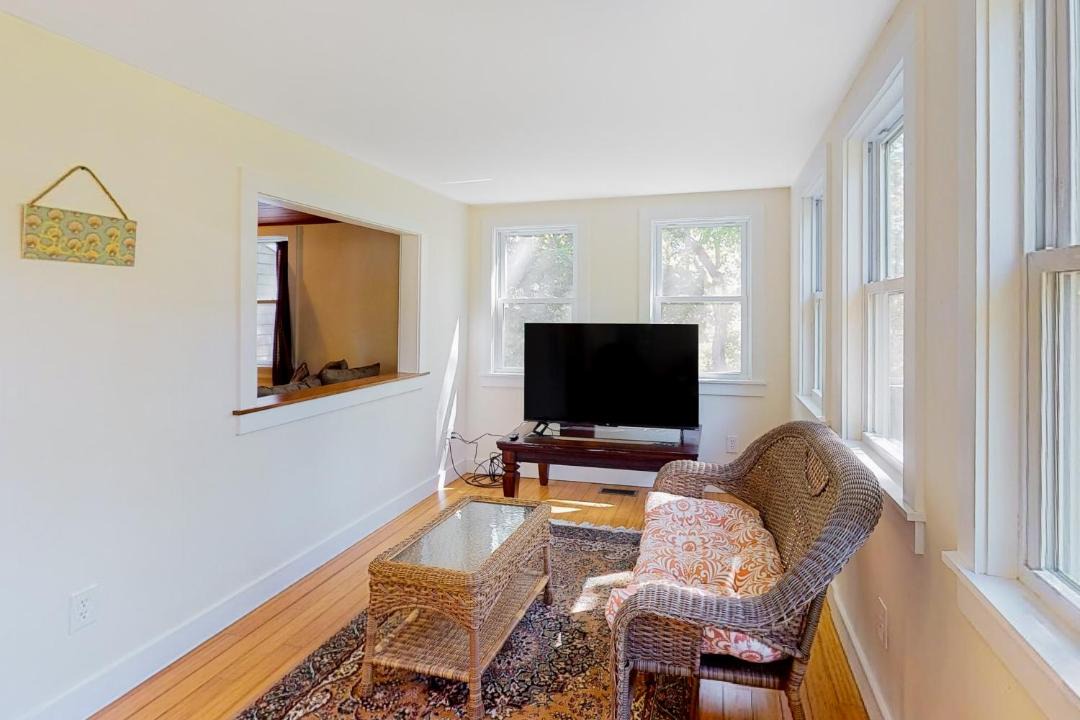 Photo of Livingroom in Northwest Harwich