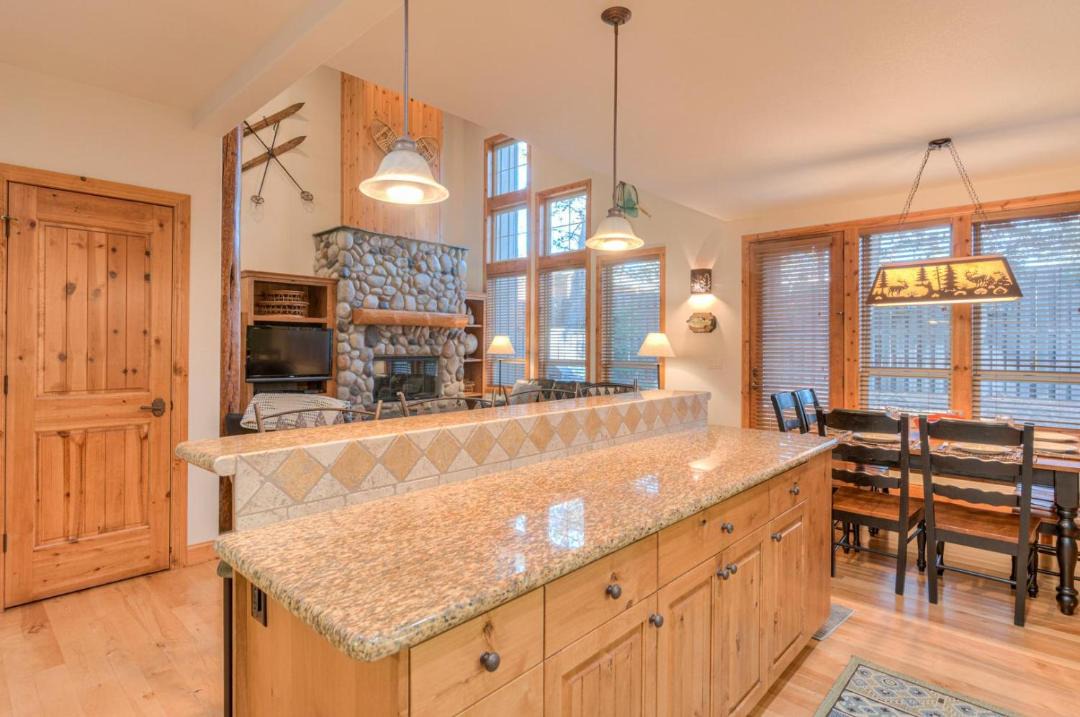 Photo of Kitchen in Sunriver