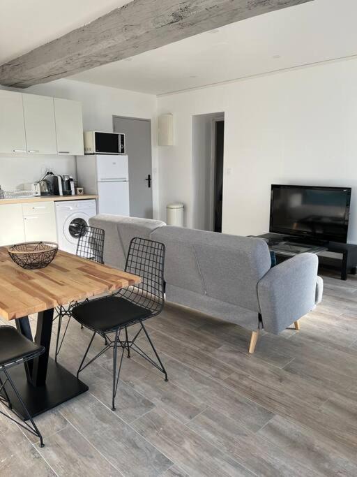 Photo of Livingroom in Guecelard