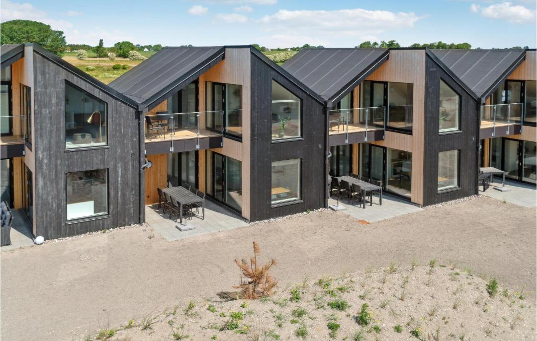 Photo of Others in Venemose