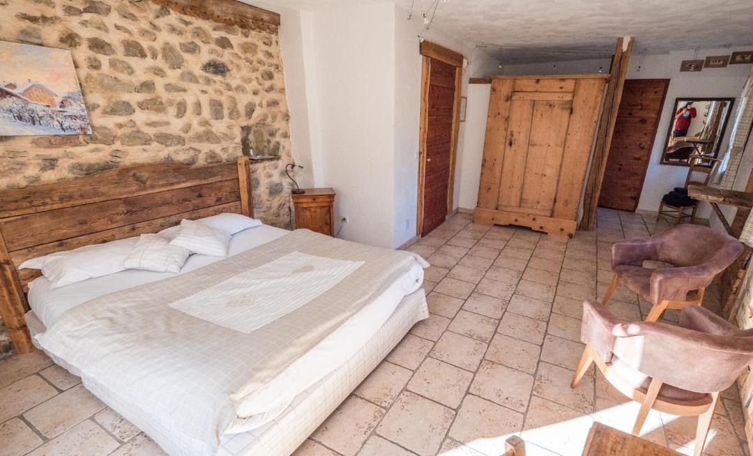 Photo of Others in Baratier