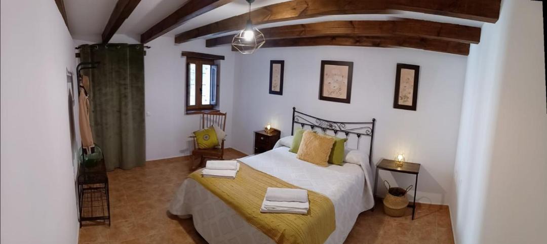 Photo of Bedroom in Segura de la Sierra